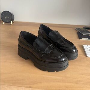 Black Steve Madden Women's Loafers